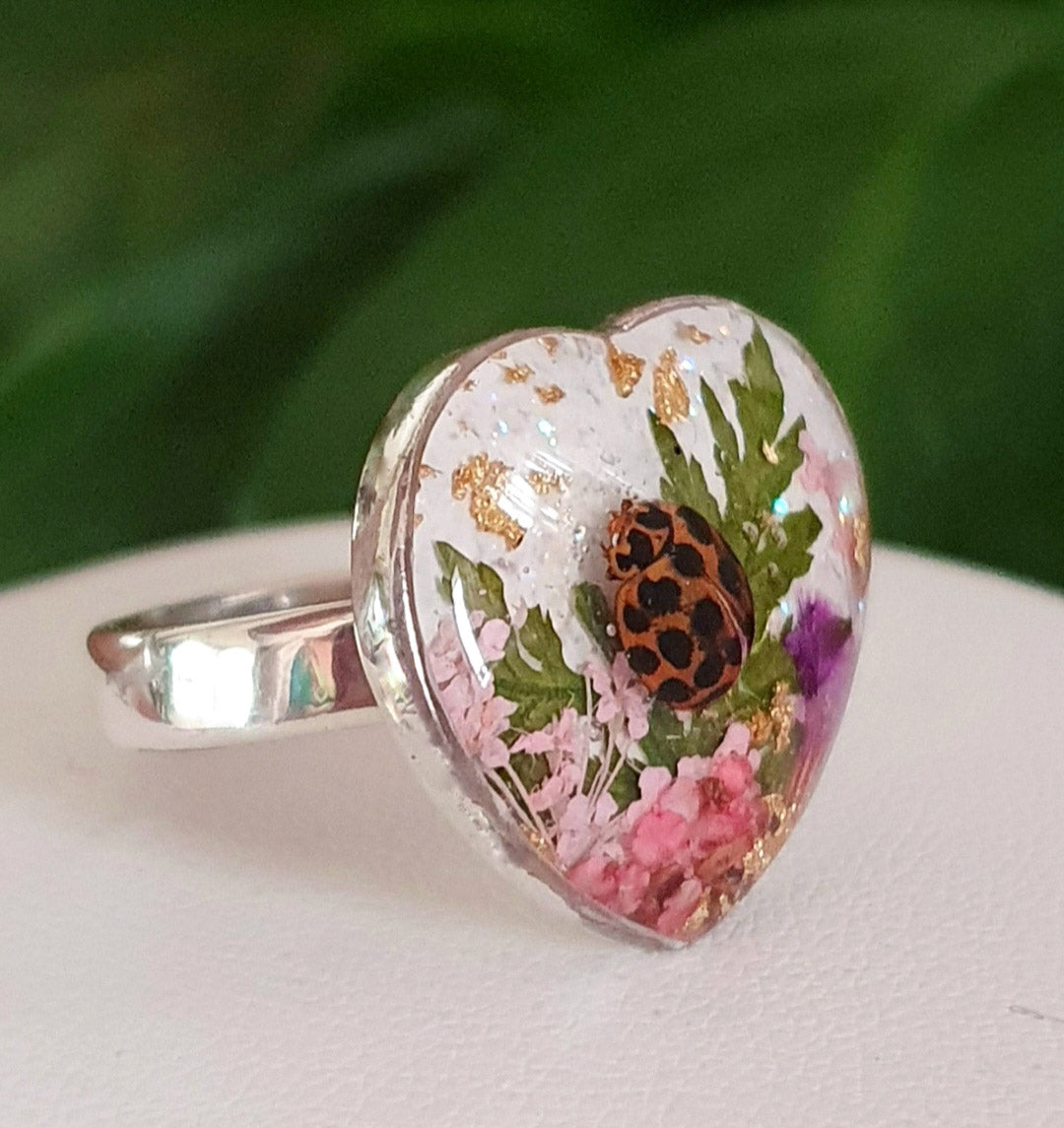 'The Garden of Love' Ring 🐞❤️🌸🌿