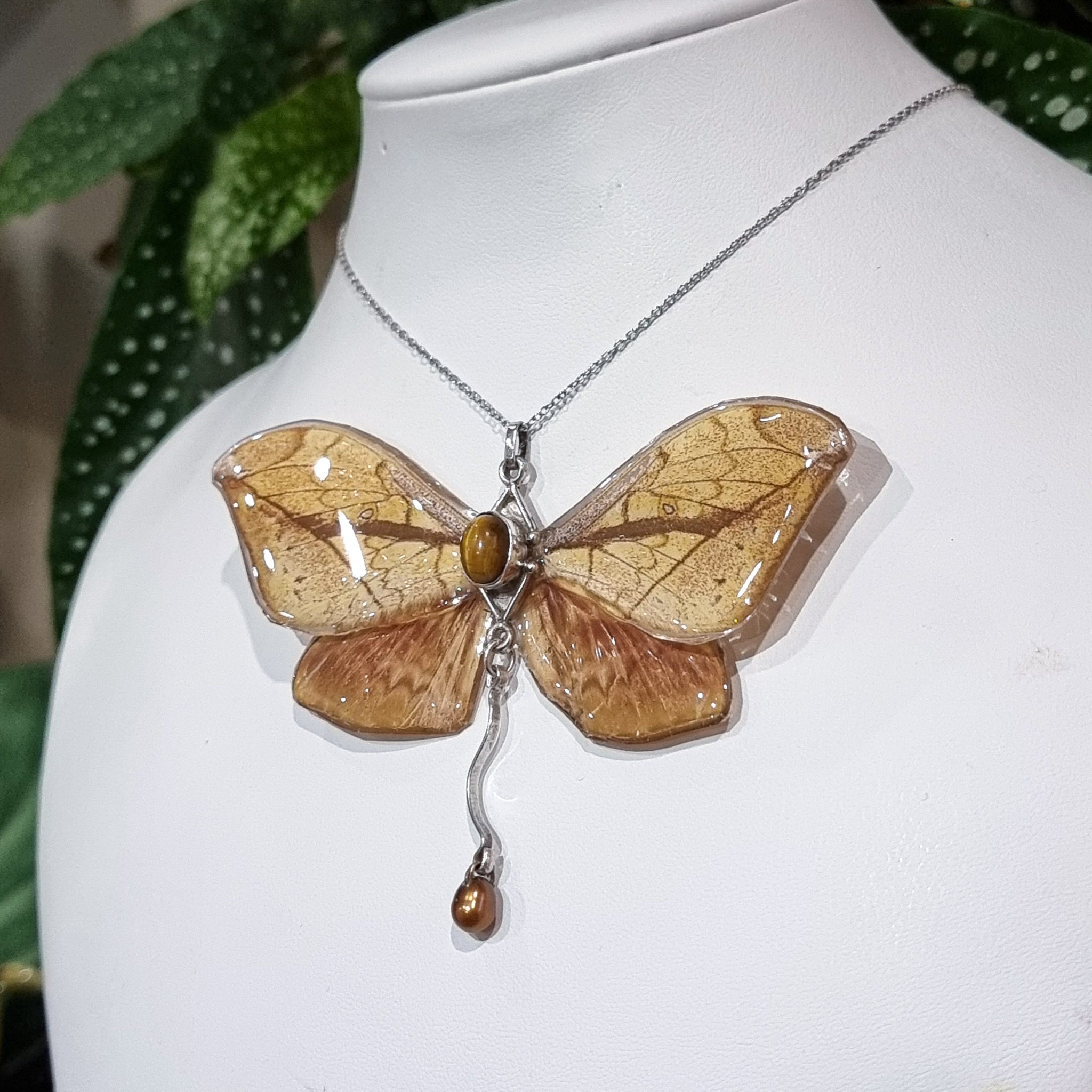 The Earthen Angel 🧡💛🧚‍♀️