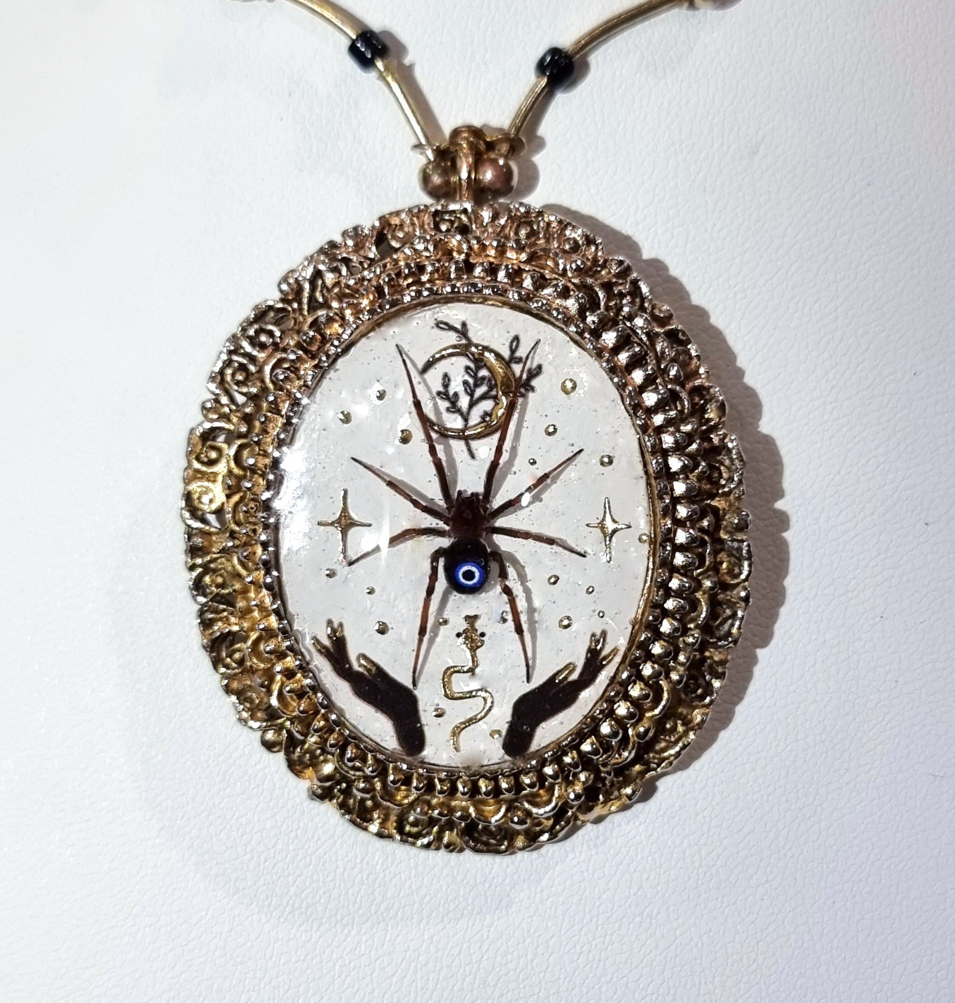 Alyxus, the Arachnian Protector. 🕷🙏🧿